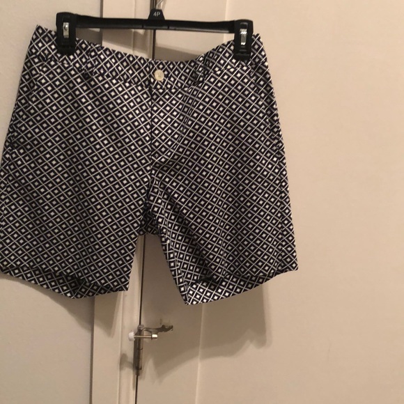 Set of 2 pairs of Bermuda shorts - Picture 4 of 6